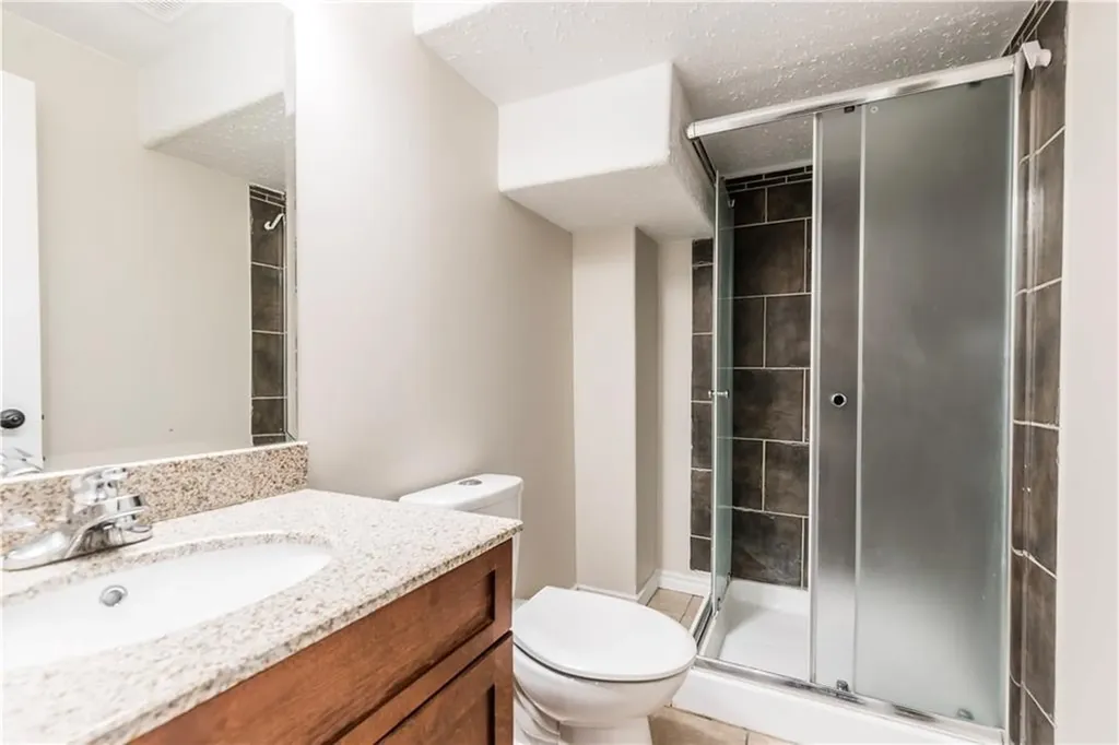 1019 Smith Avenue Crossfield AB T0M 0S0
