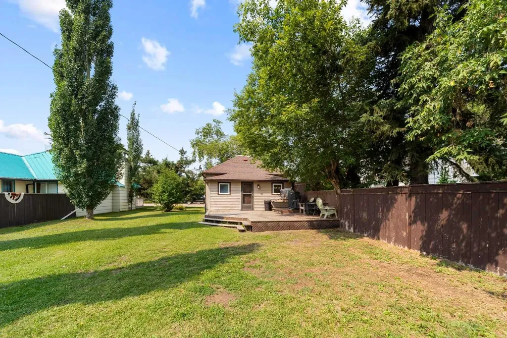 4806 50 Street Sedgewick AB T0B4C0