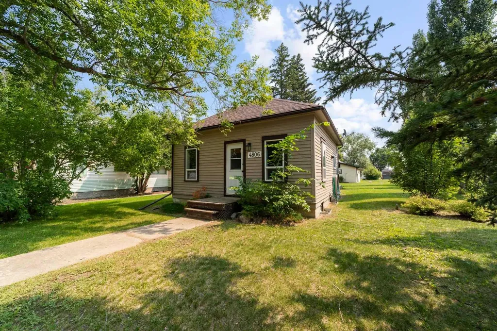 4806 50 Street Sedgewick AB T0B4C0