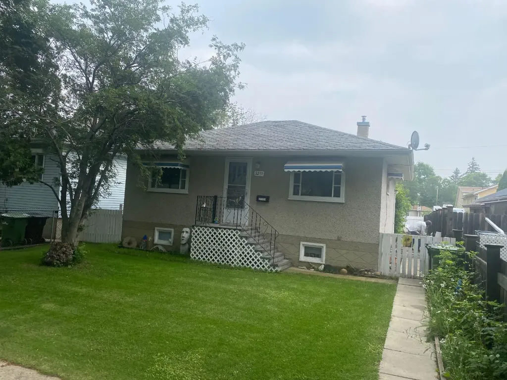 5211 49 Street Camrose AB T4V 1N8