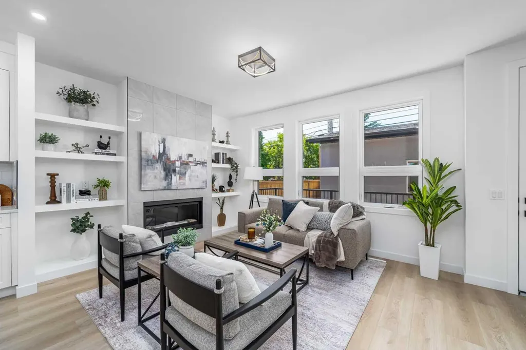 421 Hendon Drive NW Calgary AB T2K 2A1