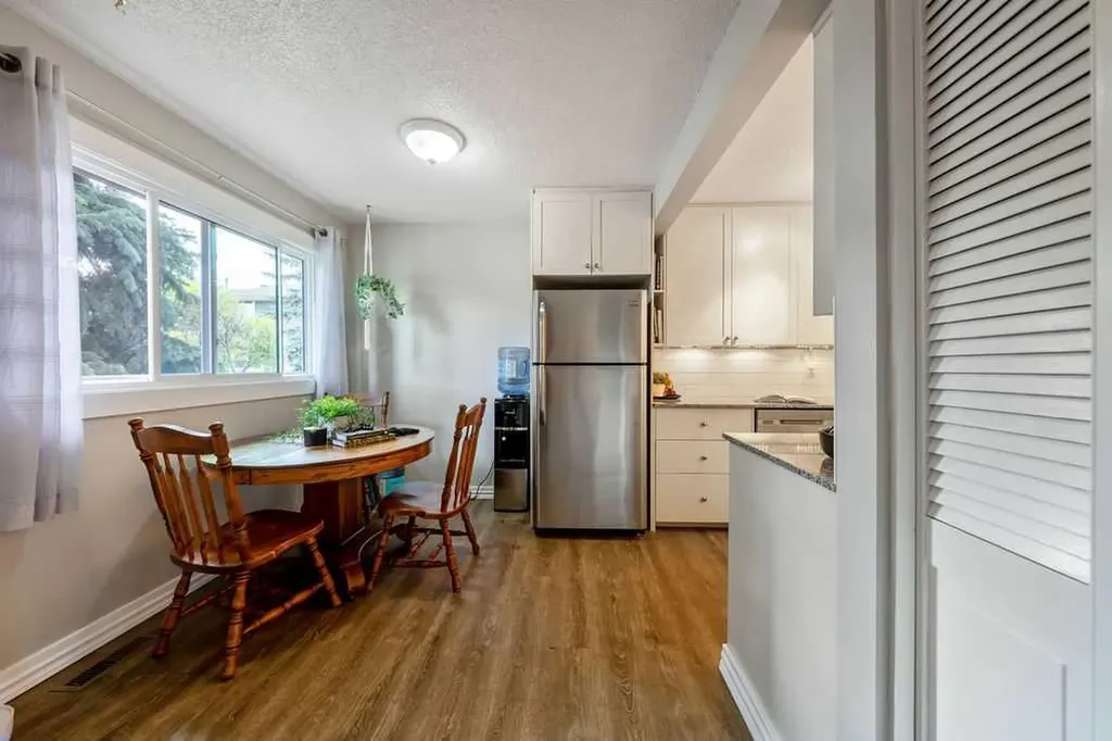 14736 Deerfield Drive SE Calgary AB T1J 5Y1