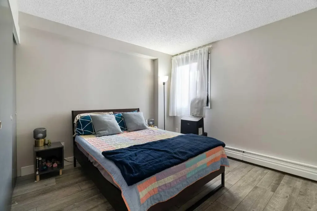 111 14 Avenue SE Calgary AB T2G 4Z8