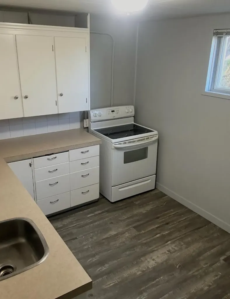 1522 20 Avenue Didsbury AB t0m0w0