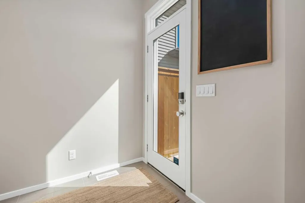 446 Walgrove Way SE Calgary AB T2X 4E9