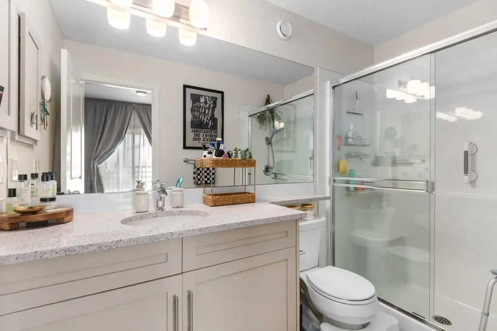 446 Walgrove Way SE Calgary AB T2X 4E9