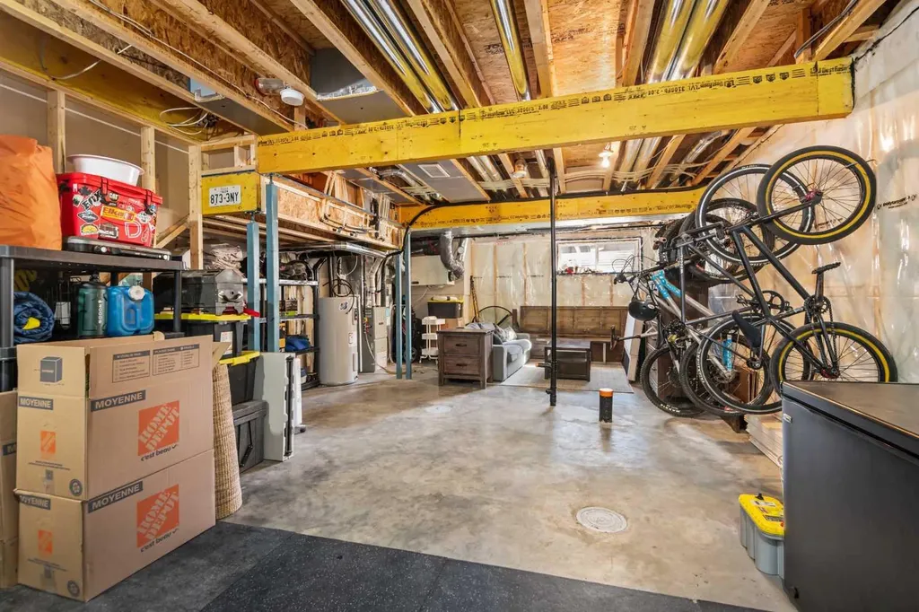 446 Walgrove Way SE Calgary AB T2X 4E9
