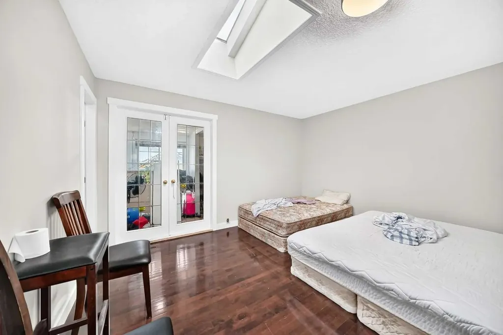 6016 18 Avenue NE Calgary AB T1Y 1P1