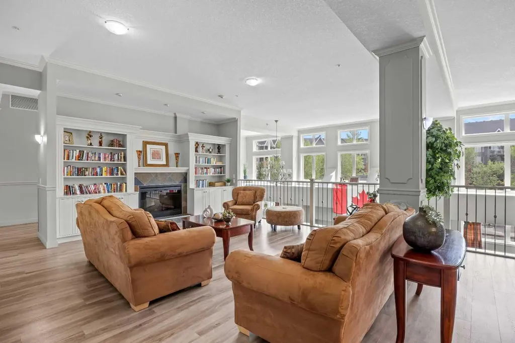 15 Everstone Drive SW Calgary AB T2Y5B5