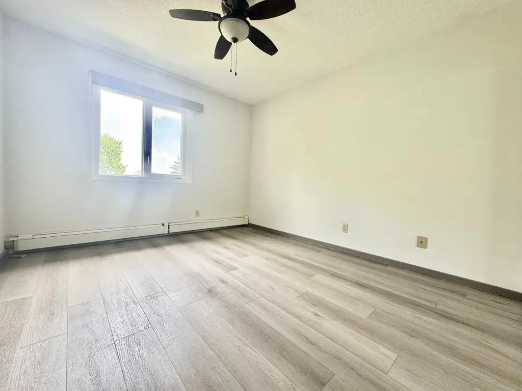 65 Temple Boulevard W Lethbridge AB T1K 5M2