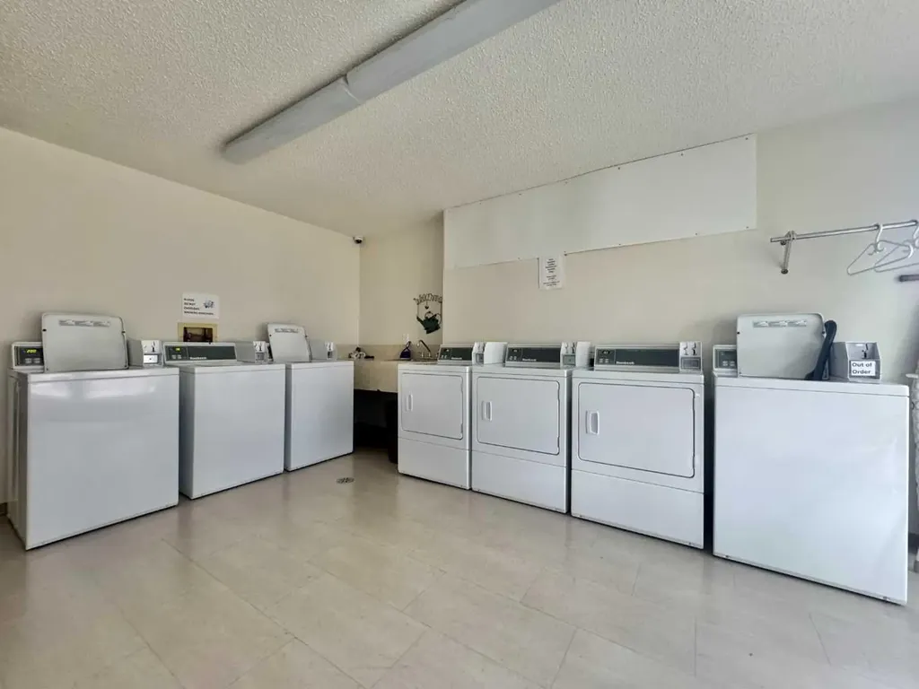 65 Temple Boulevard W Lethbridge AB T1K 5M2