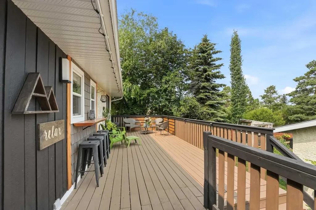 149 Mcdougall Crescent Red Deer AB T4R 1T2
