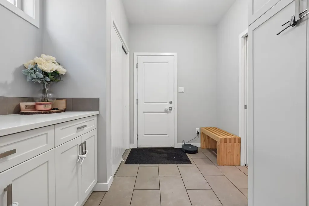 409 Devonia Way W Lethbridge AB T1J5J7