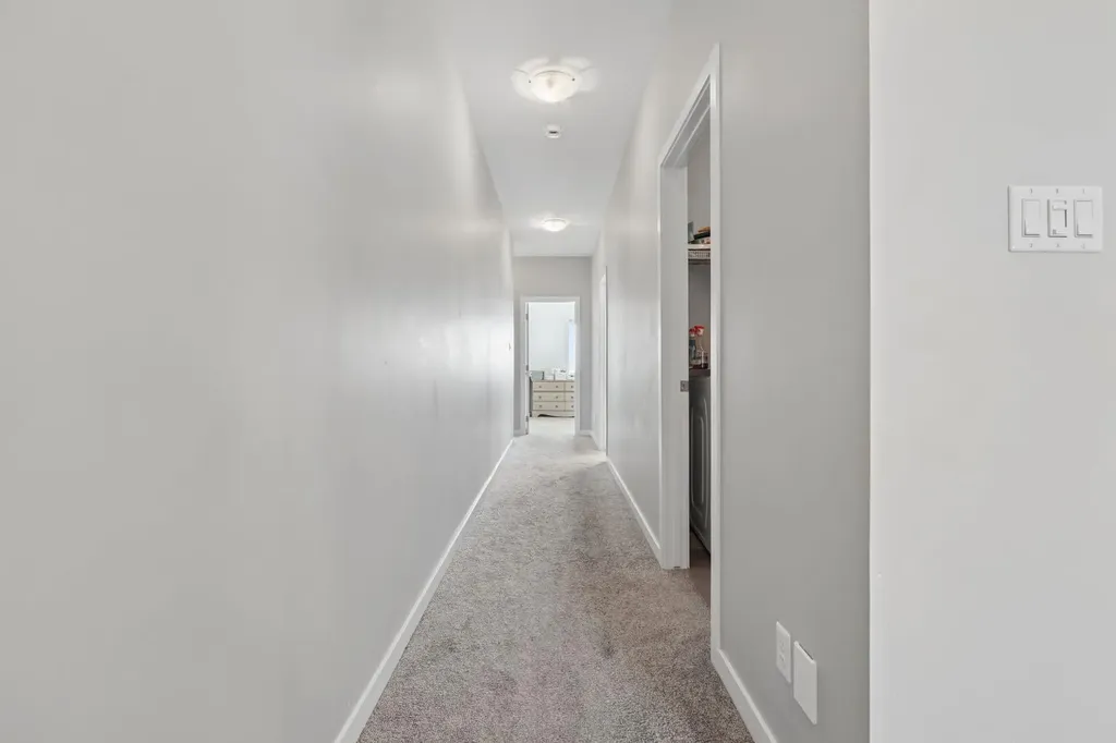 409 Devonia Way W Lethbridge AB T1J5J7
