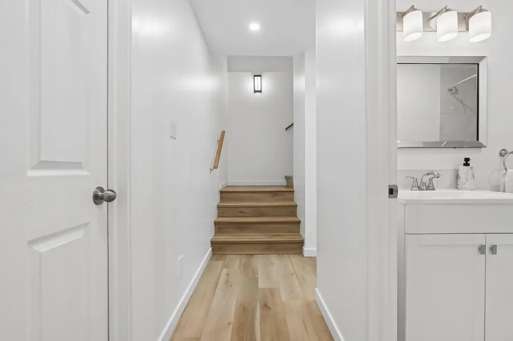 409 Devonia Way W Lethbridge AB T1J5J7