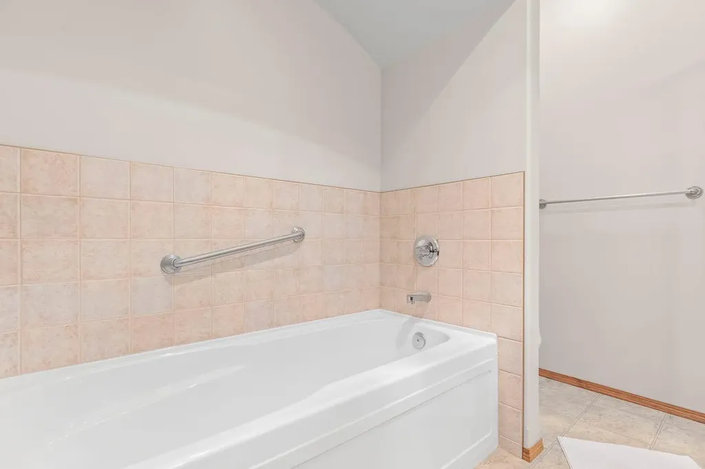 45 Stromsay Gate Carstairs AB T0M 0N0