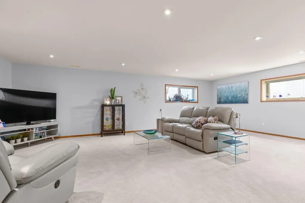 45 Stromsay Gate Carstairs AB T0M 0N0