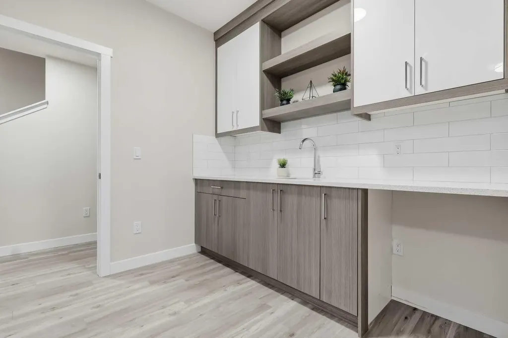 312 Red Sky Villas NE Calgary AB T3N1N3