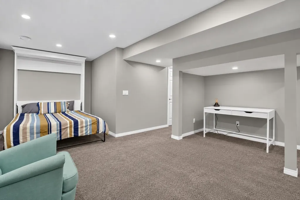 150 Osborne Rise SW Airdrie AB T4B 4A3