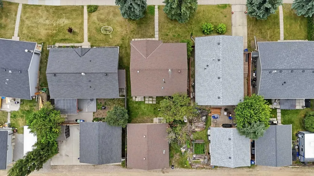 424 Acacia Drive SE Airdrie AB T4B1E9