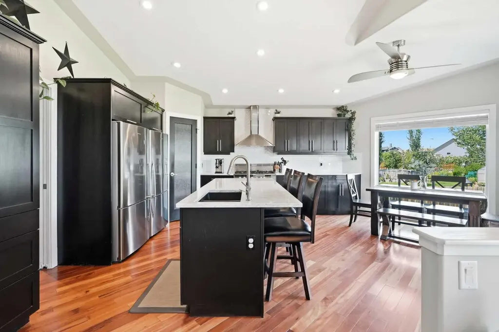 14 Lloyd Crescent NE Langdon AB T0J1X1