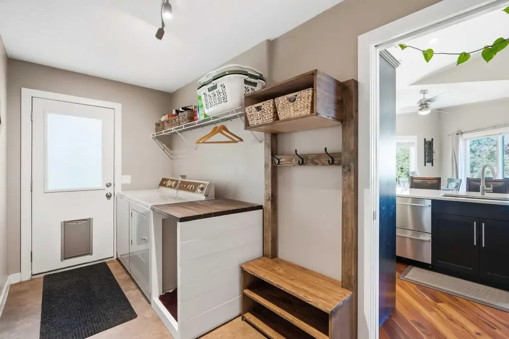 14 Lloyd Crescent NE Langdon AB T0J1X1