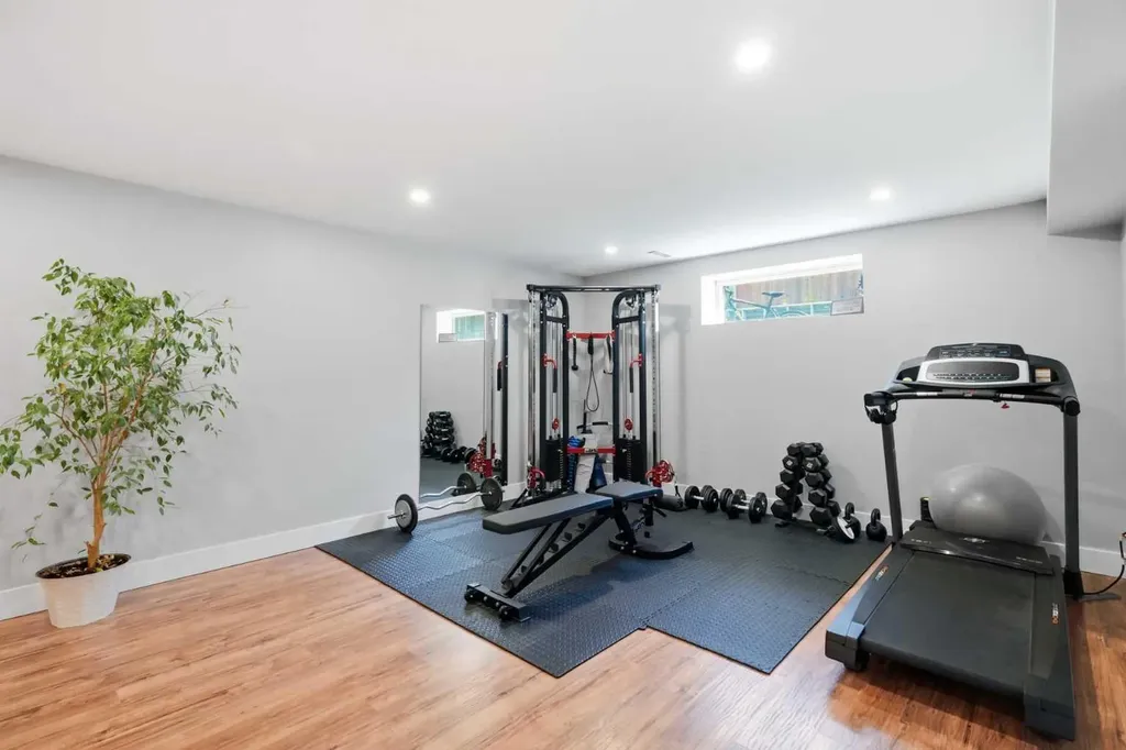 14 Lloyd Crescent NE Langdon AB T0J1X1