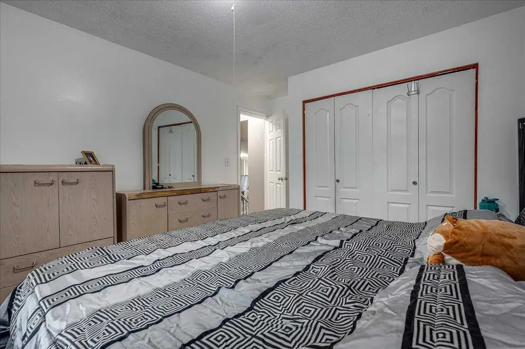 50 Grant Street Red Deer AB T4P 2L4