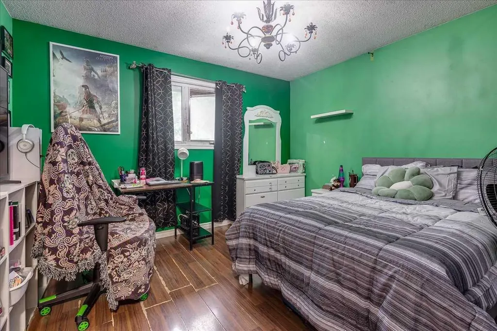 50 Grant Street Red Deer AB T4P 2L4