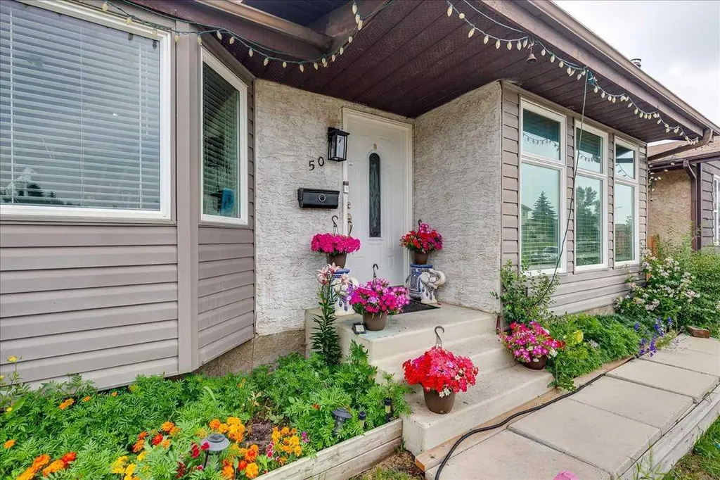 50 Grant Street Red Deer AB T4P 2L4