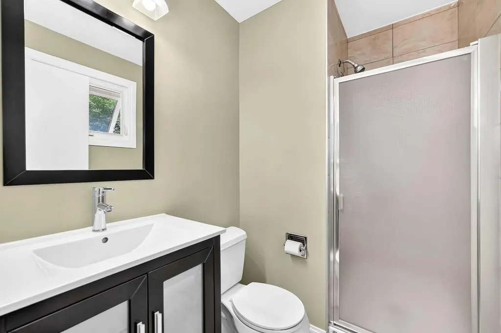 11335 Braeside Drive SW Calgary AB T2W 2V6