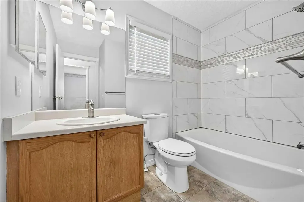 67 Rivercrest Circle SE Calgary AB T2C 4G4