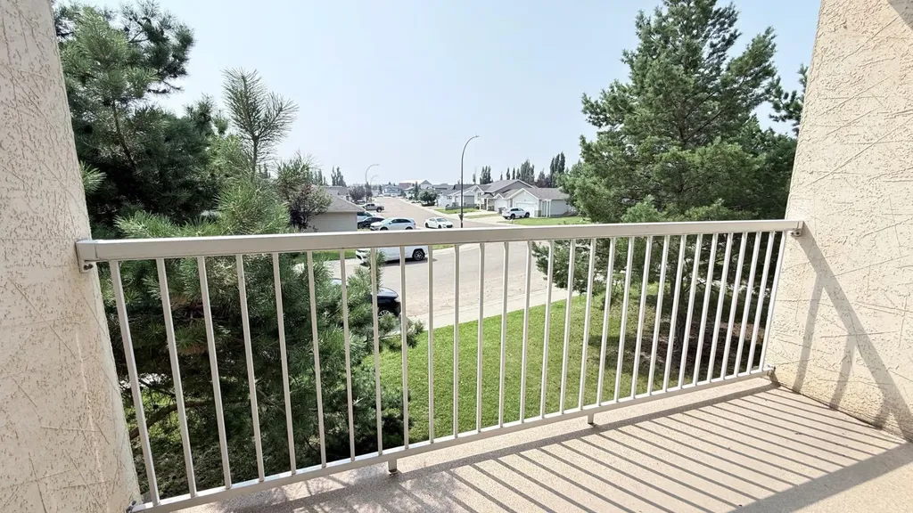 6608 42 Street Lloydminster AB T9V 3L1