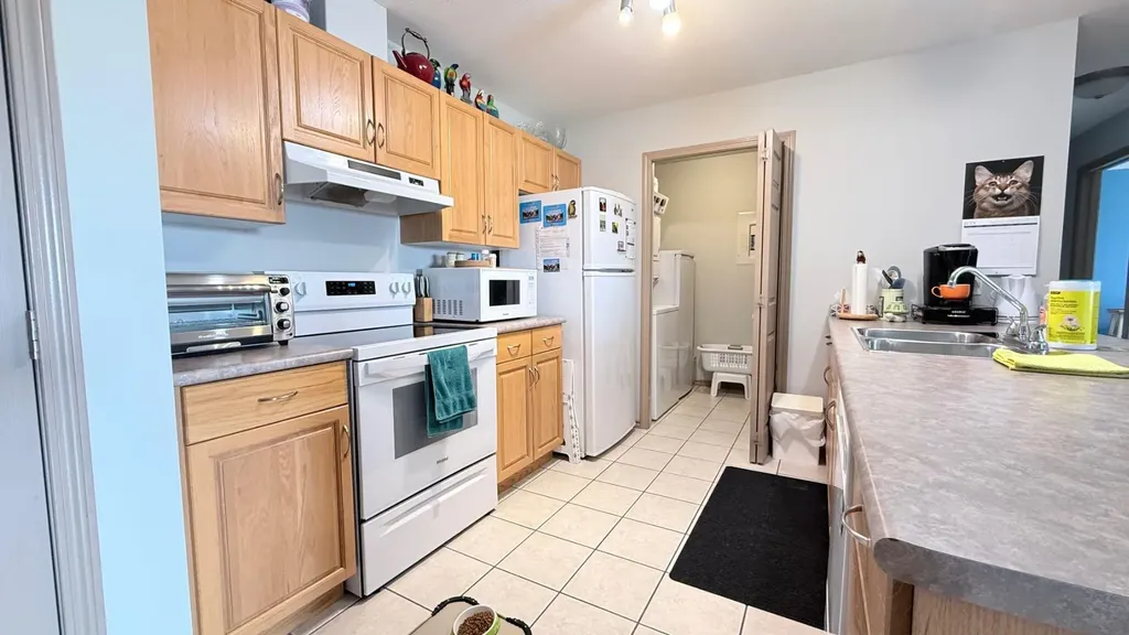 6608 42 Street Lloydminster AB T9V 3L1