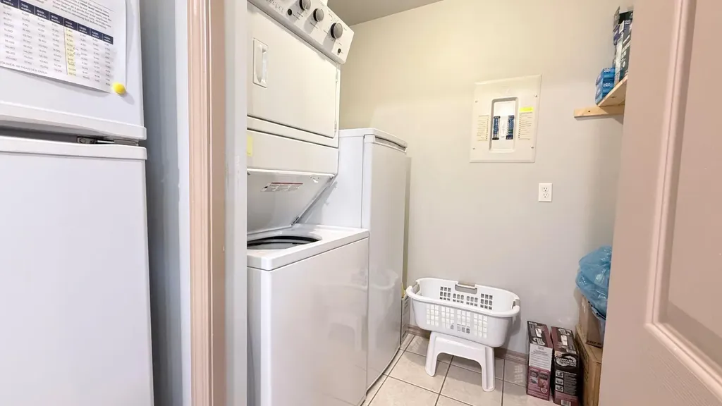 6608 42 Street Lloydminster AB T9V 3L1