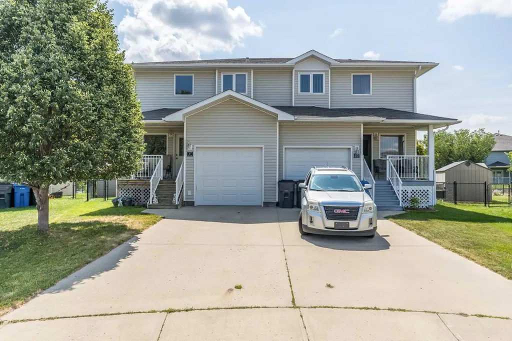 37 Northlands Crescent NE Medicine Hat AB T1C2A9