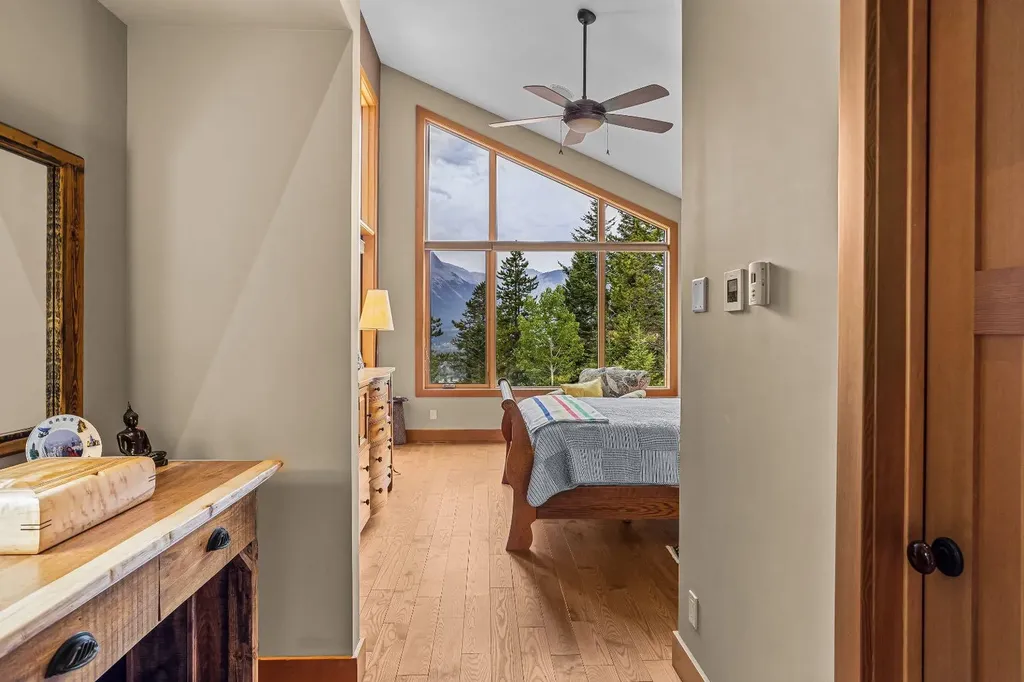 215 Benchlands Terrace Canmore AB T1W 1G1