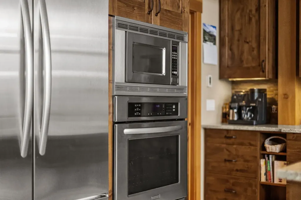 215 Benchlands Terrace Canmore AB T1W 1G1
