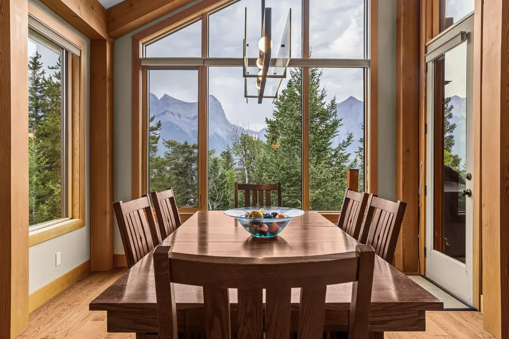 215 Benchlands Terrace Canmore AB T1W 1G1