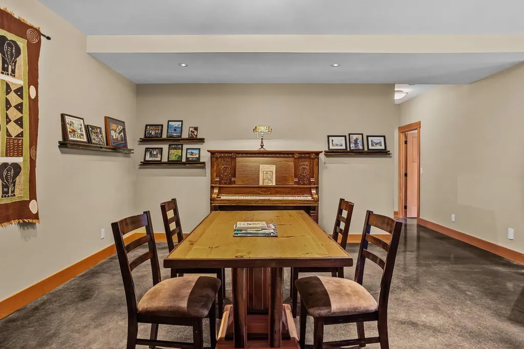 215 Benchlands Terrace Canmore AB T1W 1G1