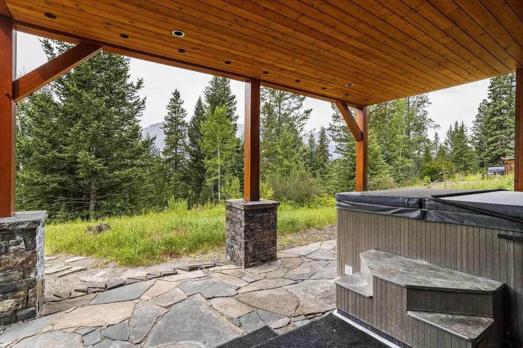 215 Benchlands Terrace Canmore AB T1W 1G1