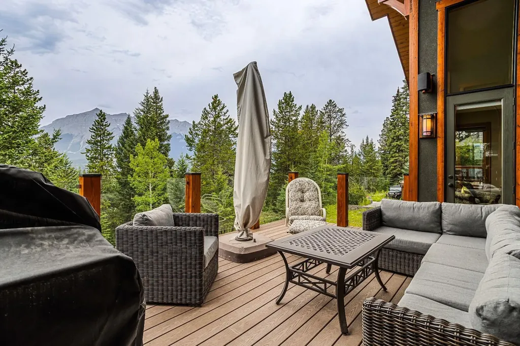 215 Benchlands Terrace Canmore AB T1W 1G1