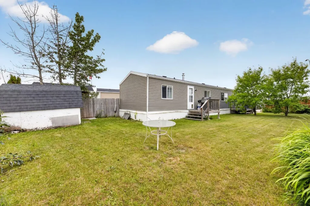 62 Highfield Close Carstairs AB T0M0N0