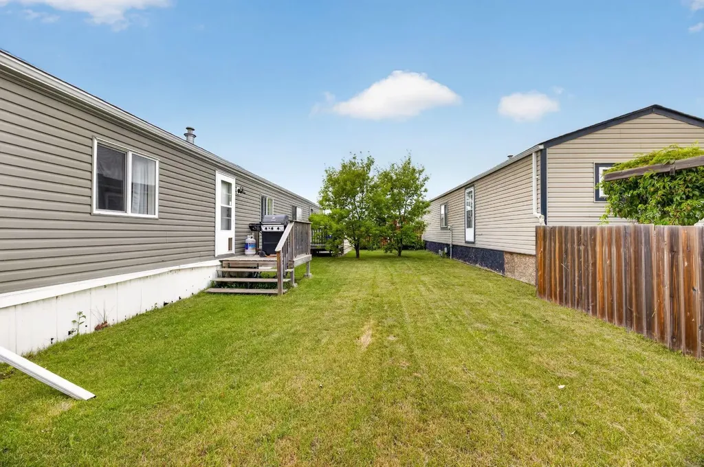 62 Highfield Close Carstairs AB T0M0N0