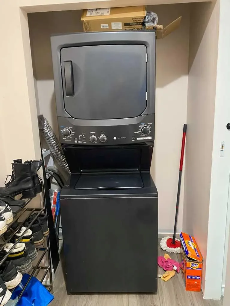 1708 2 Avenue E Brooks AB T1R1K3