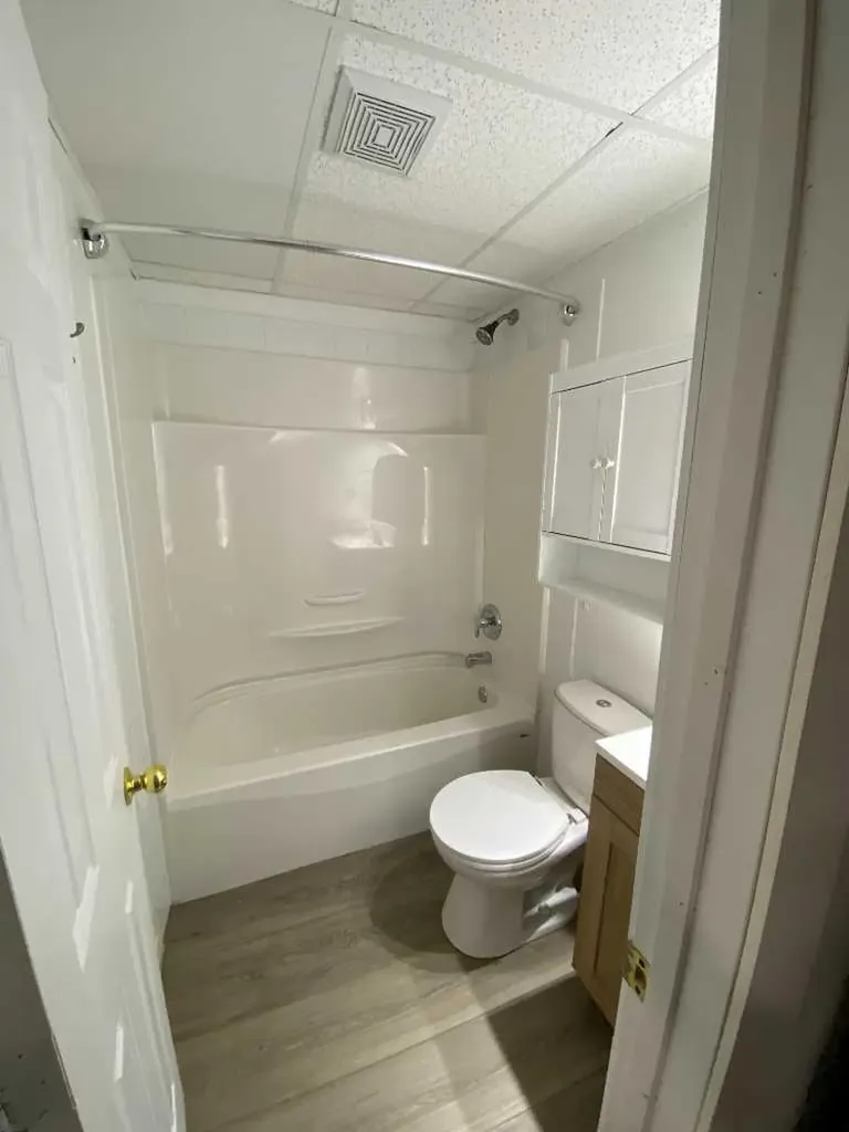 1708 2 Avenue E Brooks AB T1R1K3