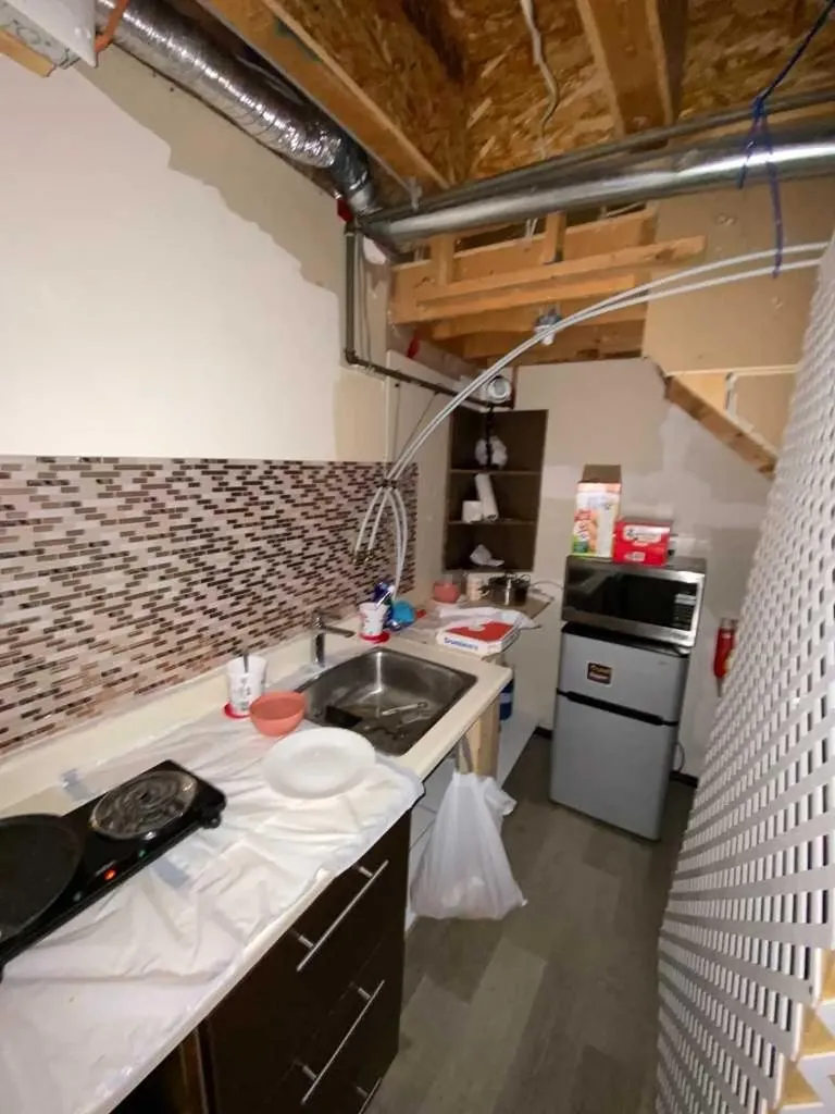 1708 2 Avenue E Brooks AB T1R1K3