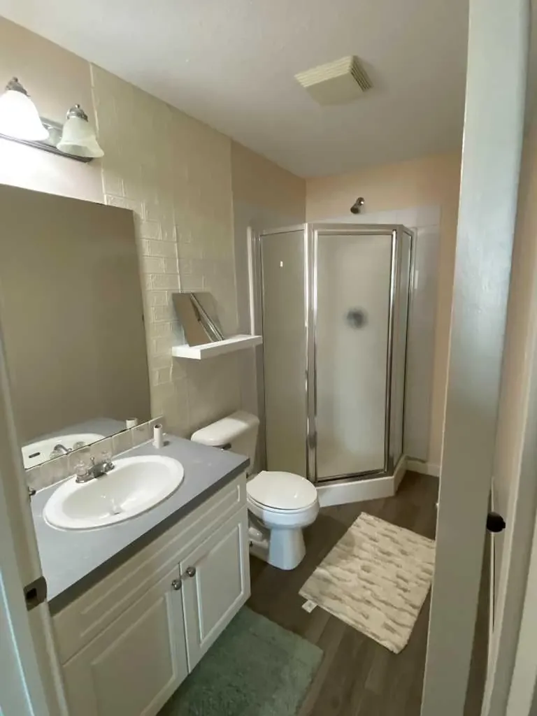 1708 2 Avenue E Brooks AB T1R1K3