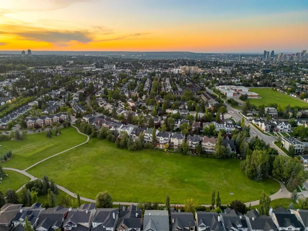 2010 35 Avenue SW Calgary AB T2T 2E1
