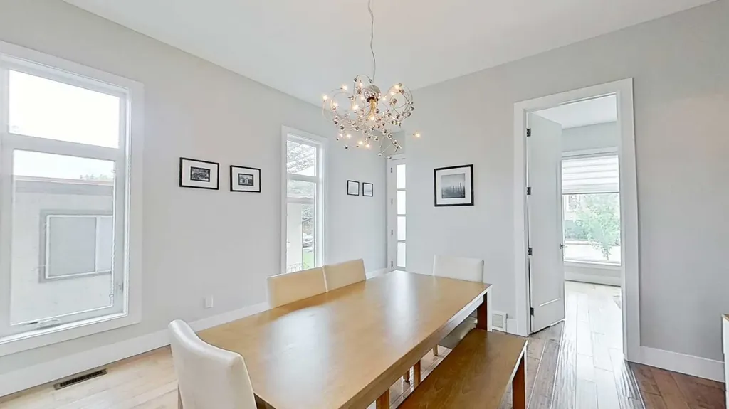 1820 37 Avenue SW Calgary AB T2T2H4
